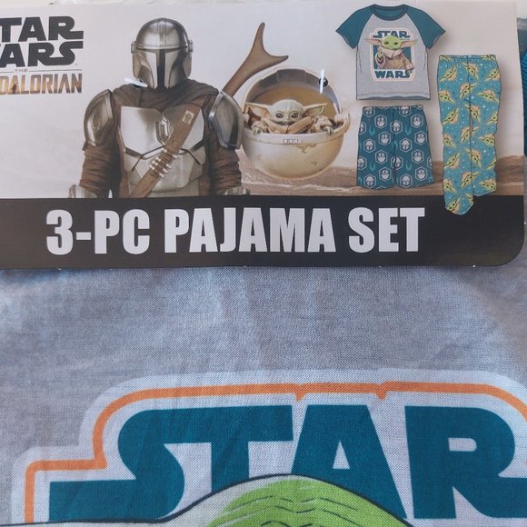 Disney's Star Wars Mandalorian Short Sleeve 3 Piece Pajama Set - Picture 6 of 8
